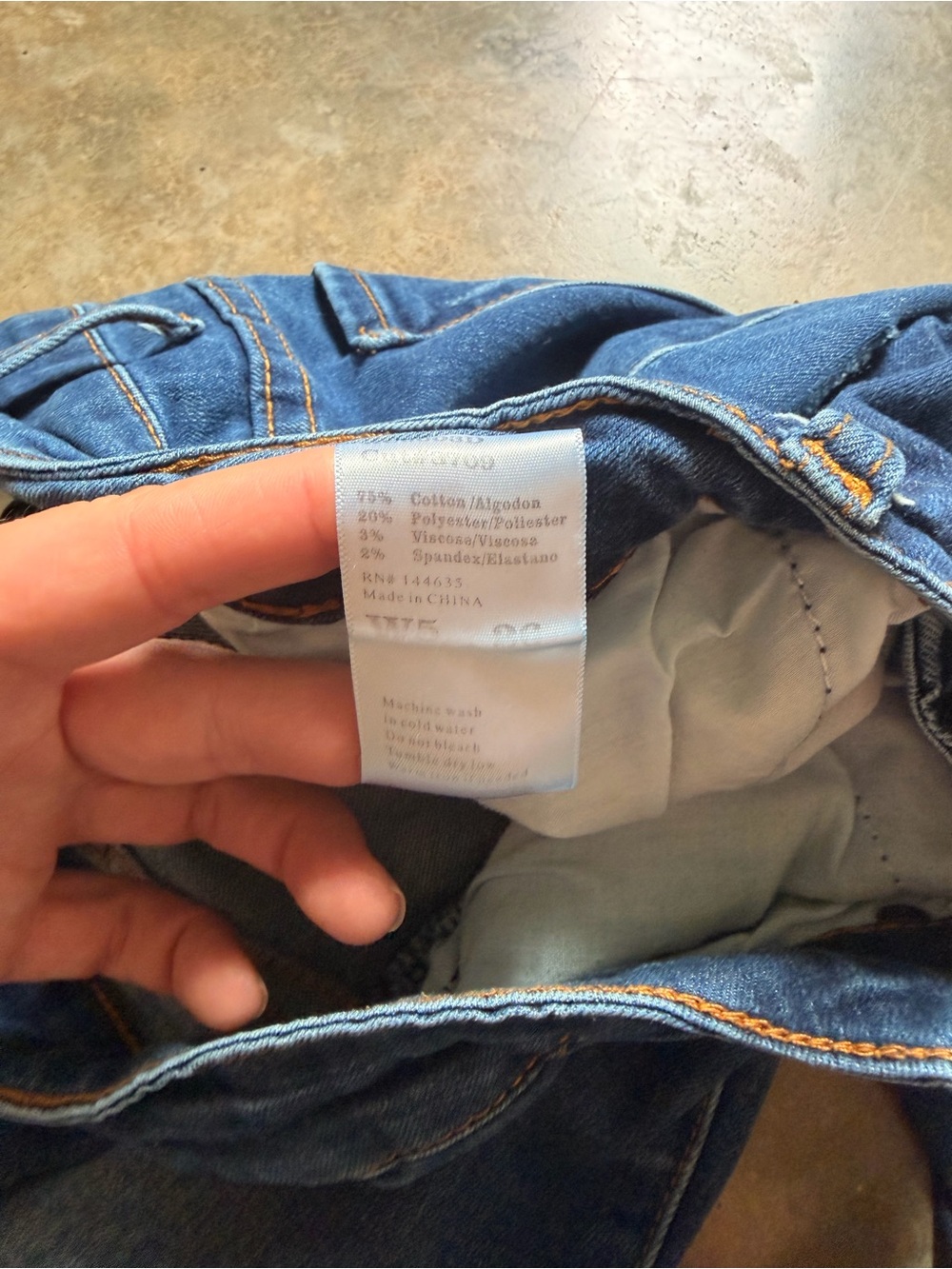 KanCan Dark Blue Ankle Crop Distressed Raw Hem Jeans - Size 26 Size 5 - Picture 12 of 15